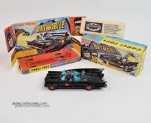 Corgi toys 267 Batmobile Virtually Mint/Boxed (silver exhaust)