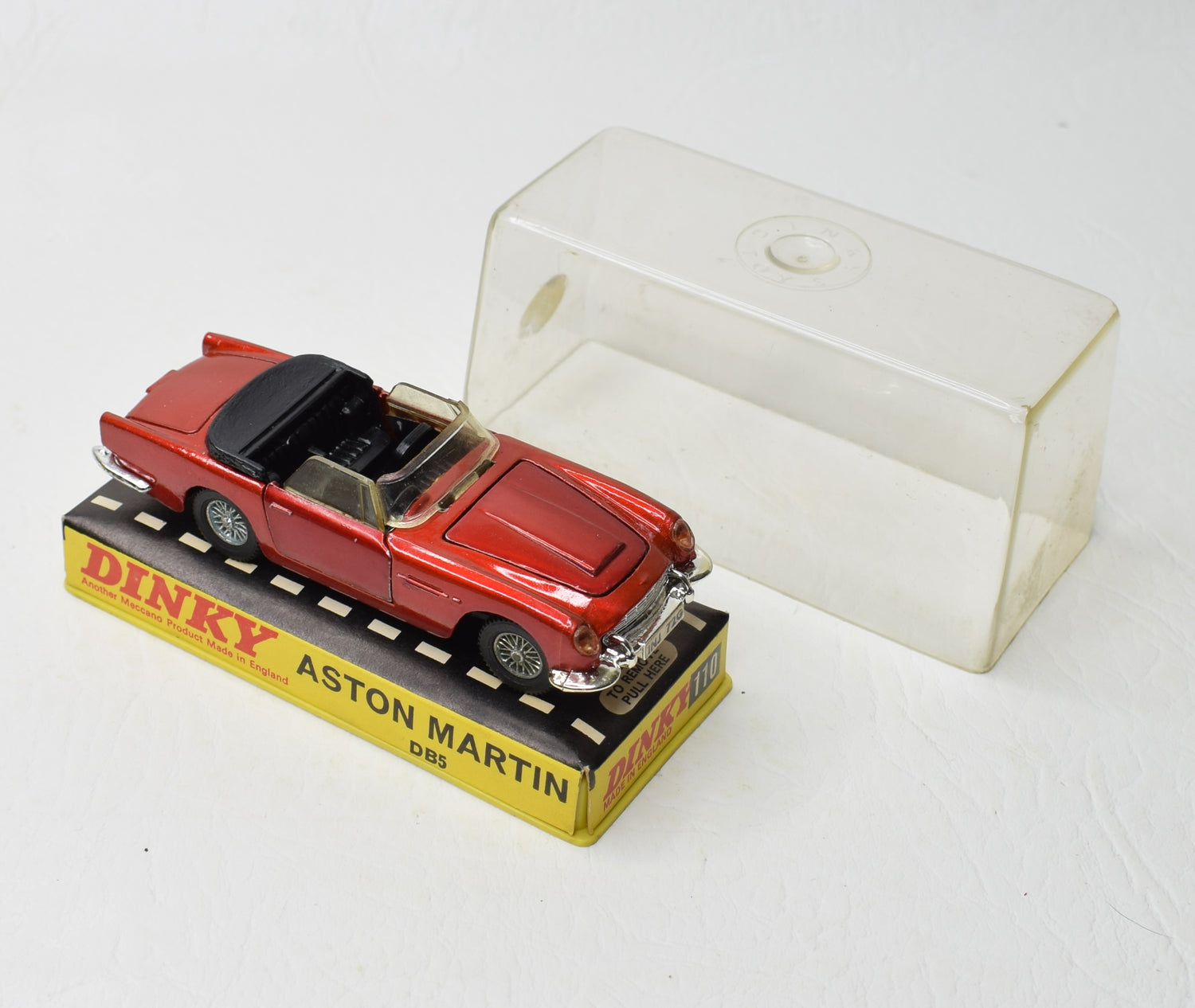 Dinky toy 110 Aston DB5 Very Near Mint/Cased 'Cotswold' Collection part 2