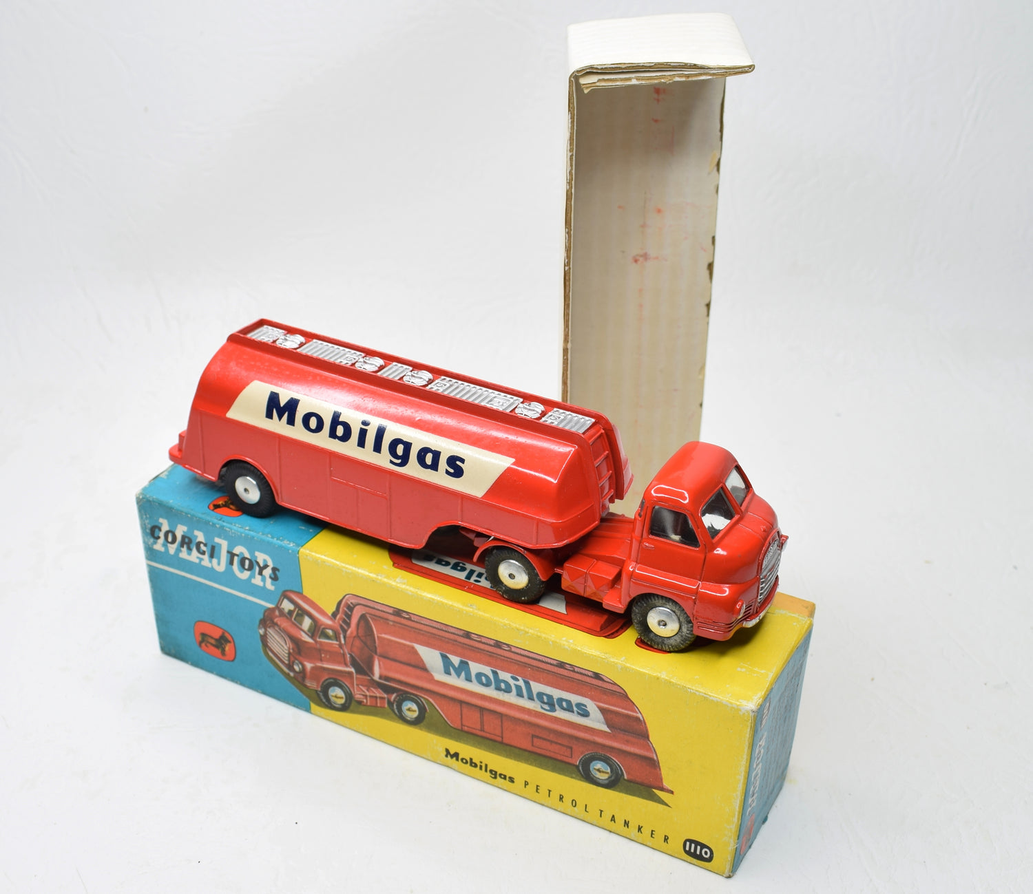 Corgi toys 1110 'Mobilgas' Tanker Very Near Mint/Boxed 'Ribble Valley' Collection