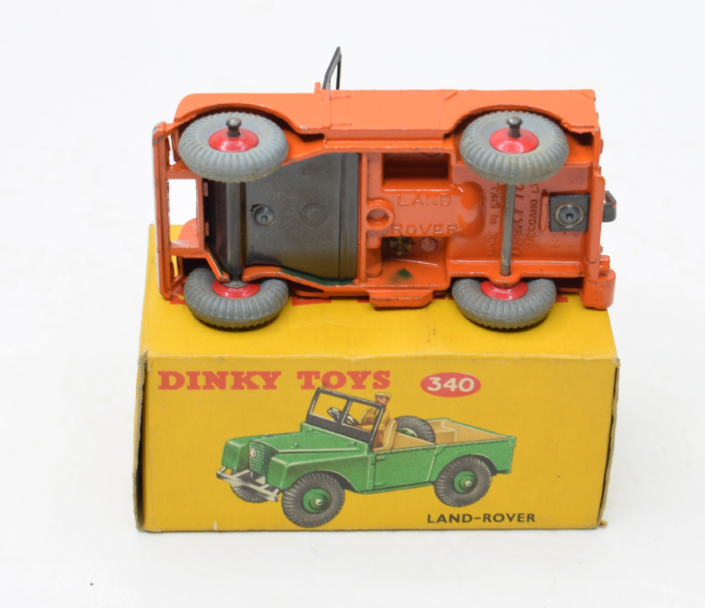 Dinky Toys 340 Land-Rover Very Near Mint/Boxed (Dual colour spotted bo ...