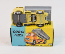 Corgi toys 460 E.R.F Cement Tipper Virtually Mint/Boxed (Silver plastic caps)