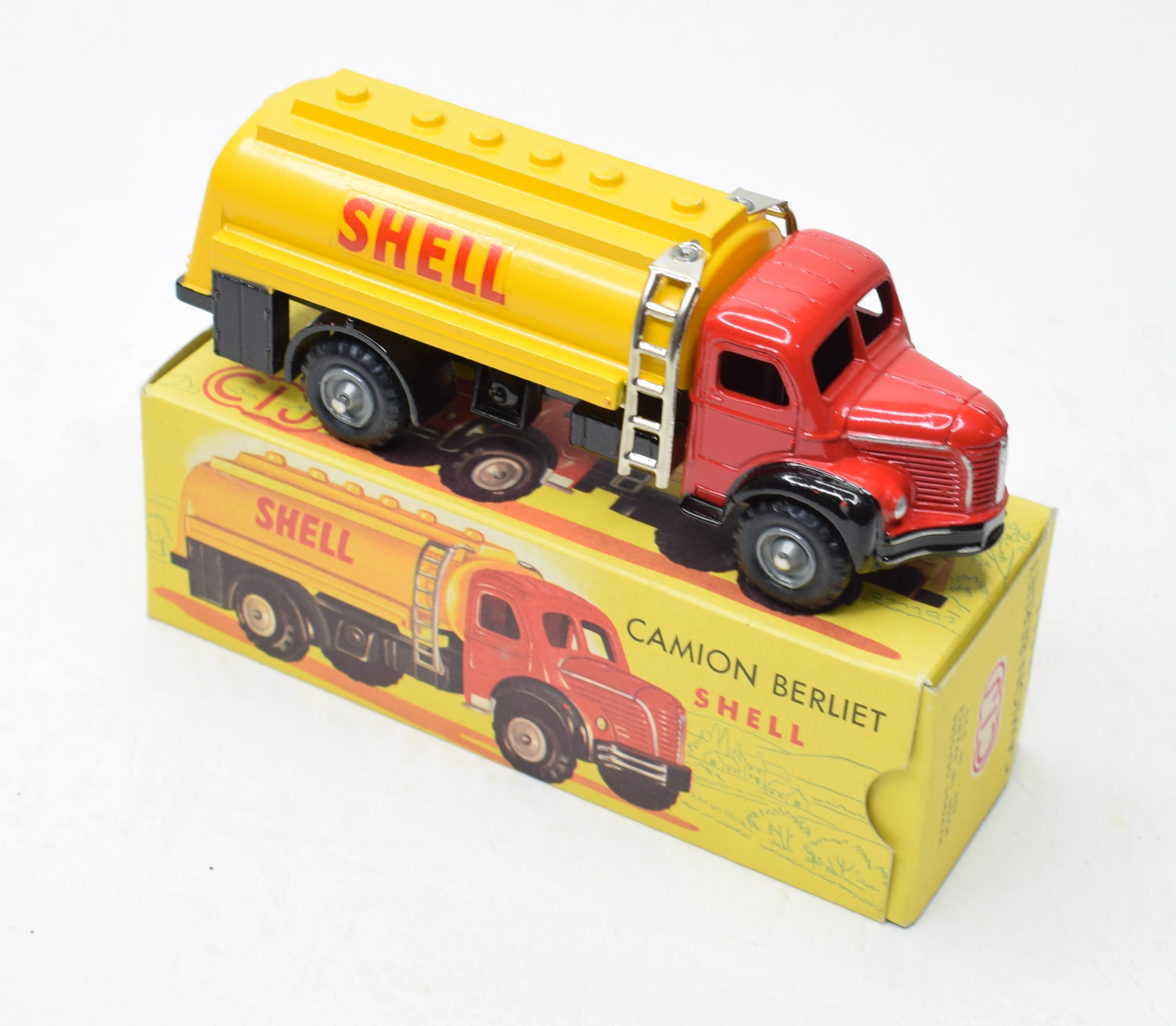 CIJ 3/23 Shell Camion Berliet Virtually Mint/Boxed (Close to old shop stock)