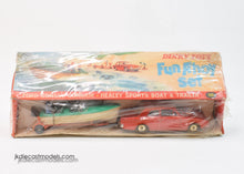 Dinky toys 125 Fun A'hoy Gift set Very Near Mint/Boxed