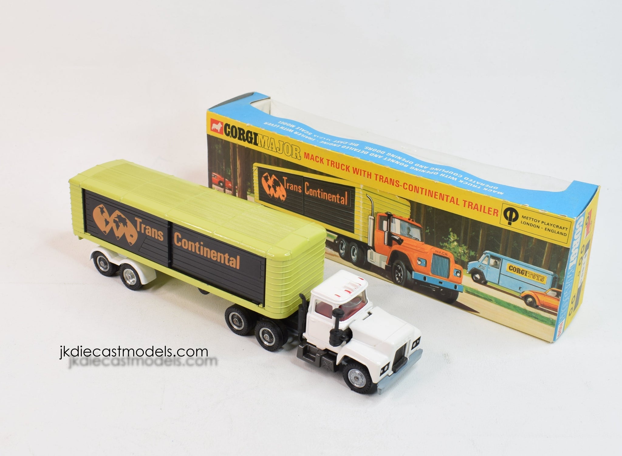 Corgi toys 1100 Mack Truck Trans-Continental Trailer Virtually