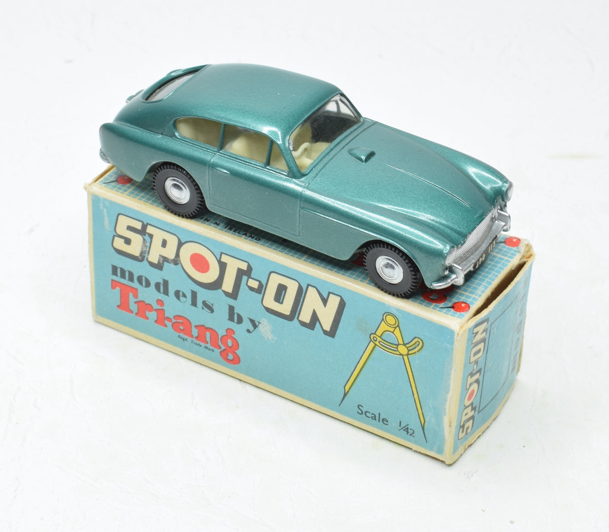 Spot-on 113 Aston Martin DB3 Very Near Mint/Boxed M.T.B Collection