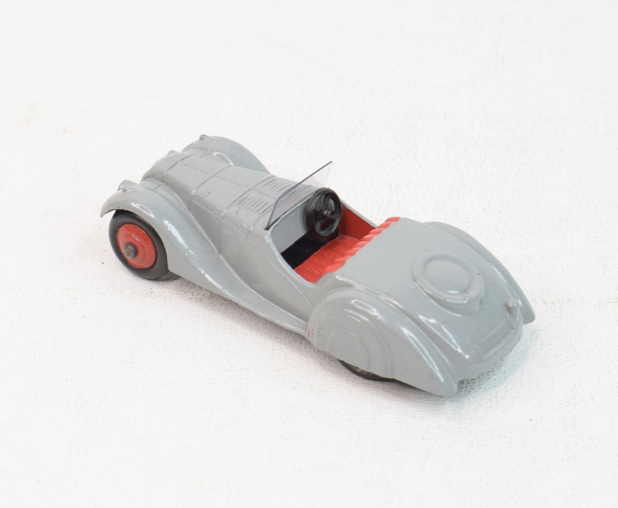 Dinky 038A Frazer Nash | Excellent Plus - Diecast Gems Dinky 038A Frazer Nash | Excellent Plus - Diecast Gems