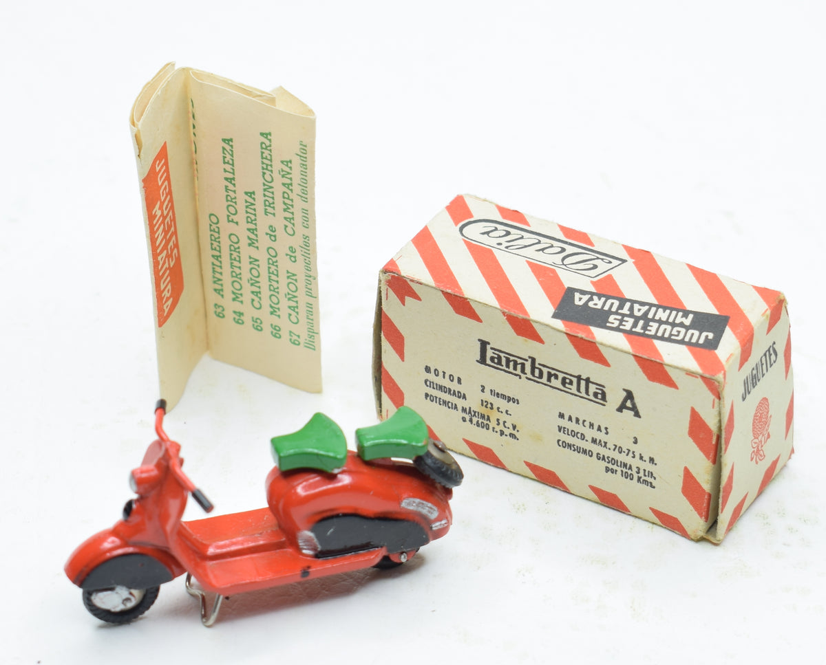 Mercury Dalia 1462 Lambretta Bicolor Virtually Mint/Boxed