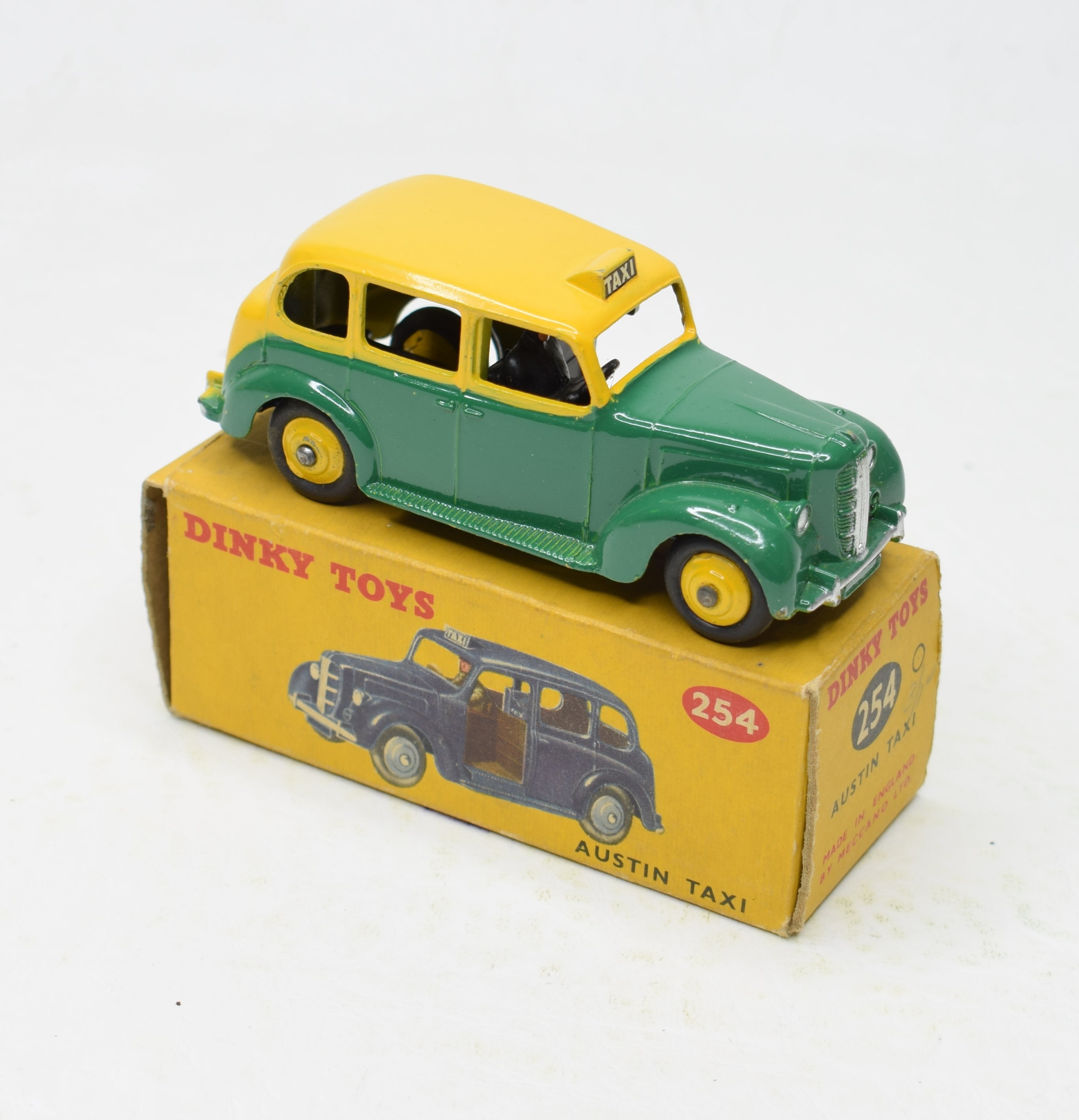 DINKY NO.254 AUSTIN TAXI - ミニカー