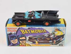 Corgi toys 267 Batmobile Virtually Mint/Boxed (Matte black)