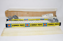Corgi toys 2043 Delivery pack of 2 tin shelf stand 'Point of Sale' Stunning (FINAL PACK)