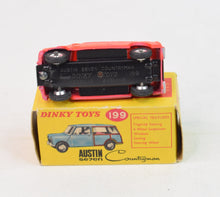 Dinky toys 199 Austin 7 Countryman Very Near Mint/Boxed