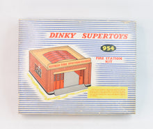 Dinky toys 954 Fire Station kit Virtually Mint/Boxed