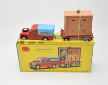Corgi toys Gift set 19 Chipperfields Land-Rover & Cage Very Near Mint/Boxed