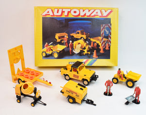 Britain's 9891 Autoway Gift set Virtually Mint/Boxed