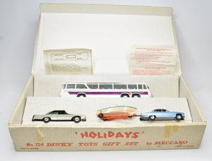 Dinky toys 124 Holidays Gift set Very Near Mint/Boxed