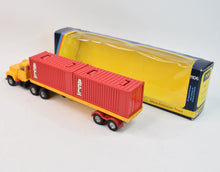 Corgi toys 1106 Mack Container Truck Virtually Mint/Boxed (Red rear wheel arches)