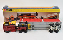 Corgi toys 1106 Mack Container Truck Virtually Mint/Boxed (Silver trailer)