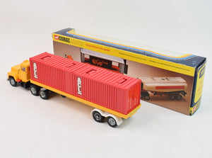 Corgi toys 1106 Mack Container Truck Virtually Mint/Boxed (Yellow trailer)