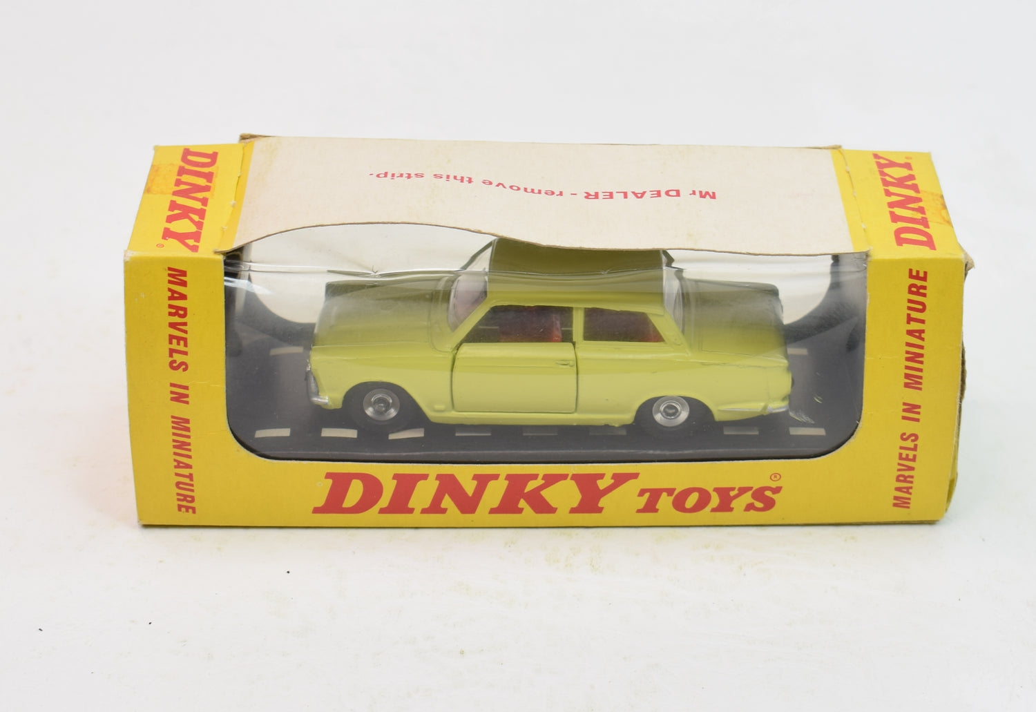 Dinky toy 133 Ford Cortina Virtually Mint/Boxed – JK DIE