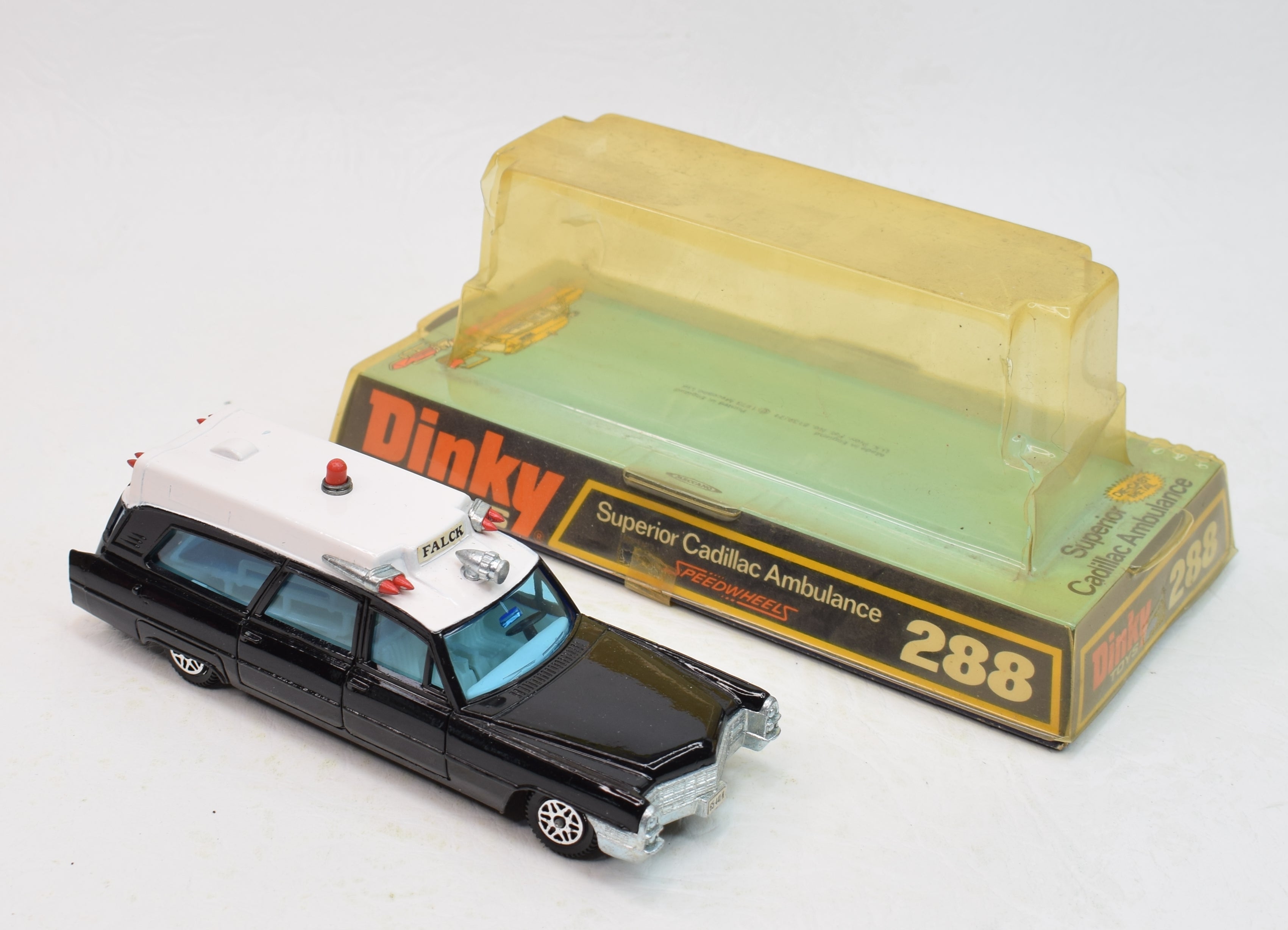 Dinky toys 288 Superior Cadillac Ambulance Danish Export 'Falck