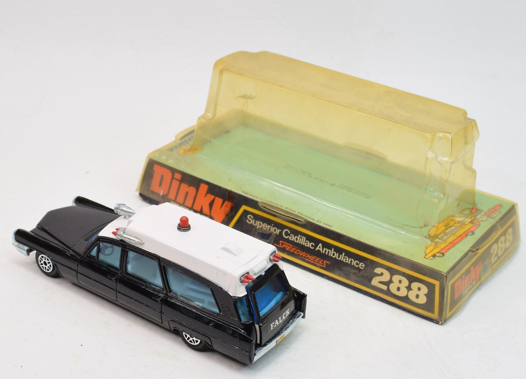 Dinky toys 288 Superior Cadillac Ambulance Danish Export 'Falck