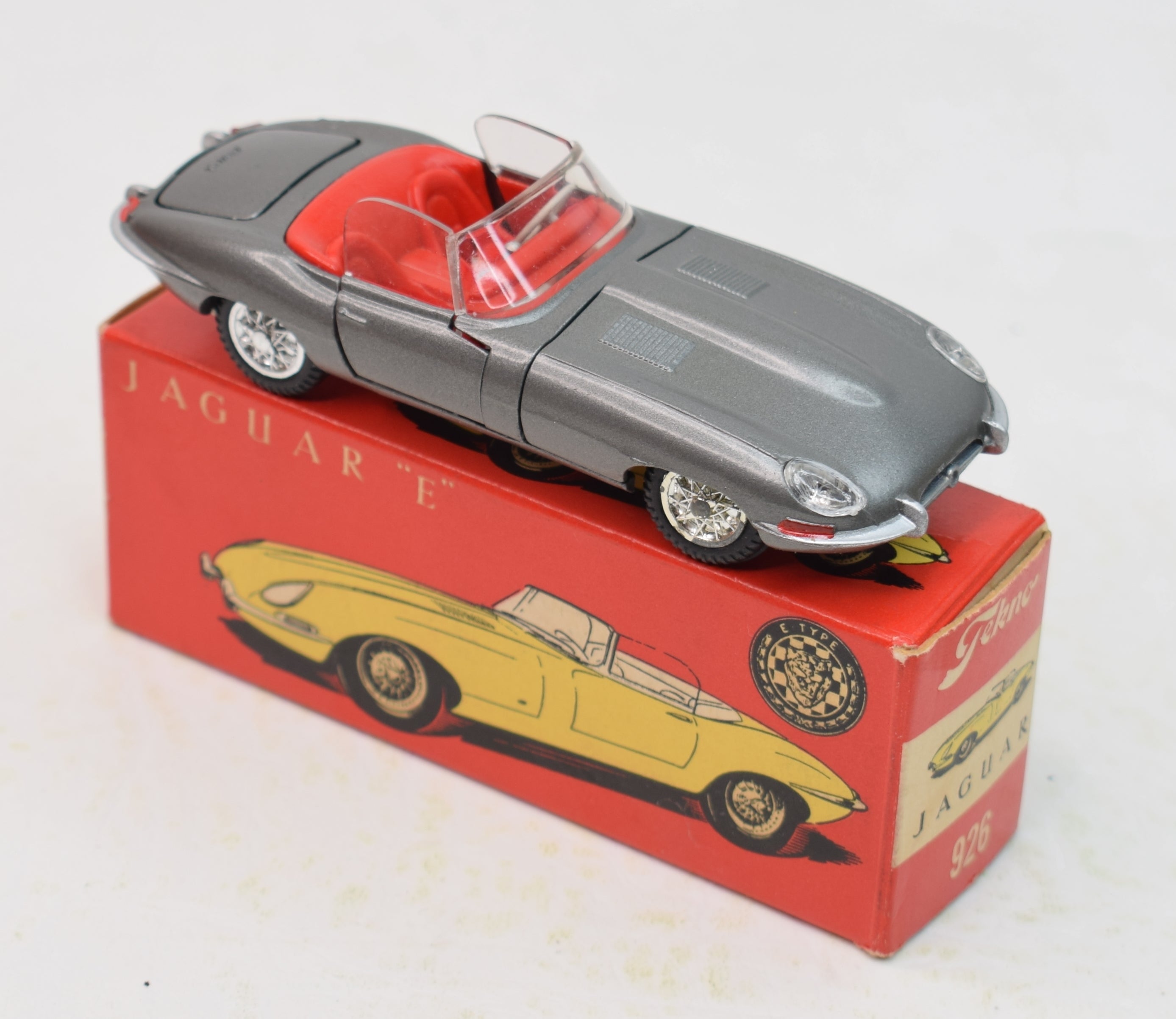 Tekno 926 Jaguar 'E' Type Virtually Mint/Boxed – JK DIE-CAST MODELS