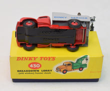 Dinky Toys 430 Commer Breakdown Virtually Mint/Boxed (Red cast hubs)