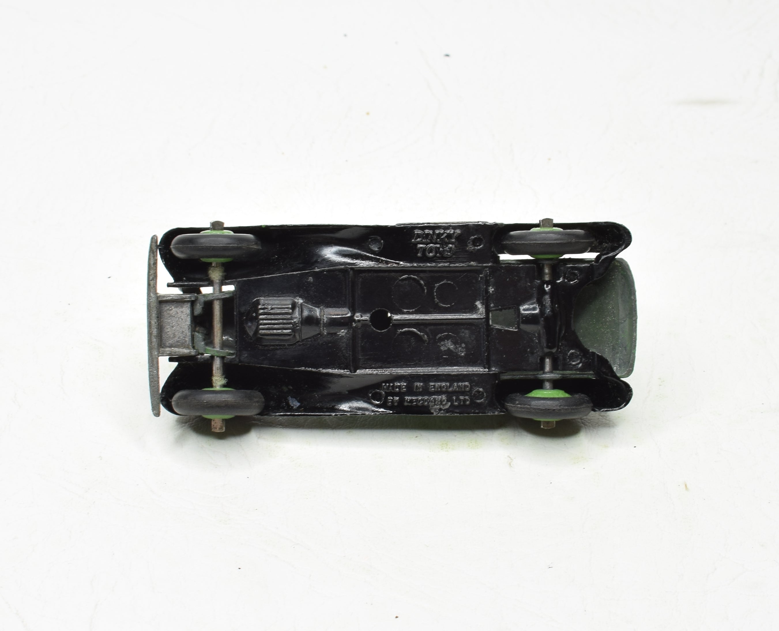 Dinky toys 36d Streamlined Rover Virtually Mint (Green hubs) – JK DIE ...