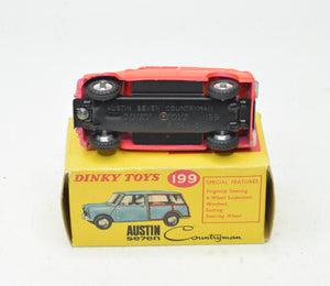 Dinky toys 199 Austin 7 Countryman Very Near Mint/Boxed