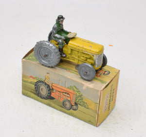 Benbros Qualitoy Tractor Very Near Mint/Boxed The 'Heritage' Collection