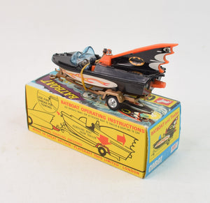 Corgi toys 107 Batboat 1st issue (shaped hubs) Mint/Nice box