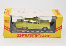 Dinky toy 151 Vauxhall Victor Virtually Mint/Boxed