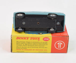 Dinky toys 134 Triumph Vitesse Virtually Mint/Boxed (White interior)