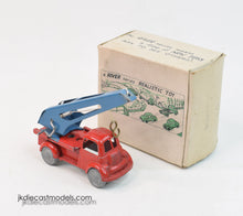 River series - Mechanical Crane Truck  - Very Near Mint/Boxed