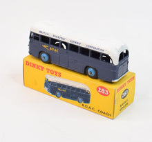 Dinky toys 283 B.O.A.C Coach Virtually Mint/Nice box