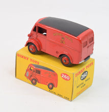 Dinky toys 260 Royal Mail Virtually Mint/Nice box