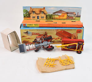 Corgi Toys Gift Set 9 Massey 165 with tipping trailer Virtually Mint/Boxed