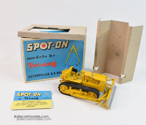 Spot-on 116 Caterpillar D.9 Virtually Mint/Nice box (1st issue)