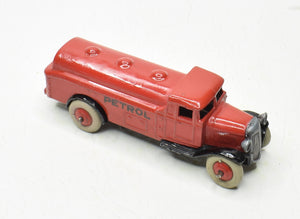 Dinky toy 25d Petrol Tanker Virtually Mint (2nd type)