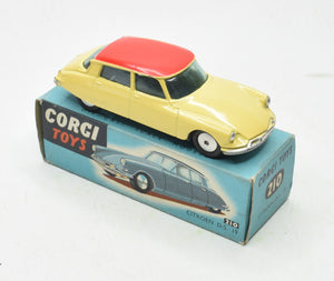 Corgi Toys 210 Citroen DS 19 Very Near Mint/box