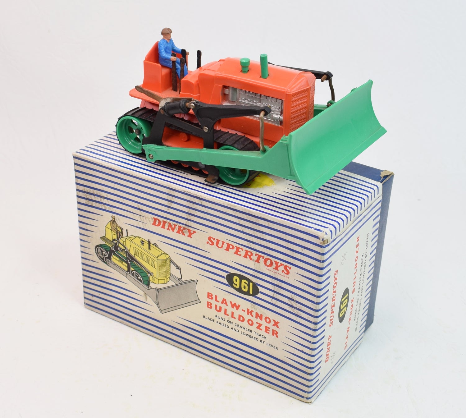RARE DINKY TOYS Bulldozer BLAW KNOX version militaire ( code3 ) - Jeux & Jouets RARE DINKY TOYS Bulldozer BLAW KNOX version militaire ( code3 ) - Jeux & Jouets