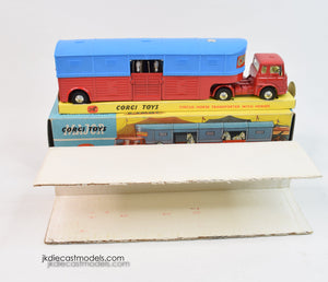 Corgi toys 1130 Chipperfields Horse transporter Virtually Mint/Boxed
