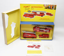 Dinky toys 957 Fire Service Gift set Very Near Mint/Boxed