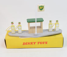 Dinky Toys 783 'BP' Pump set Virtually Mint/Boxed