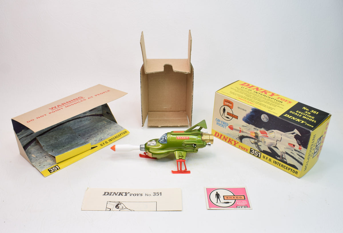 Dinky toys 351 SHADO UFO Interceptor Virtually Mint/Boxed