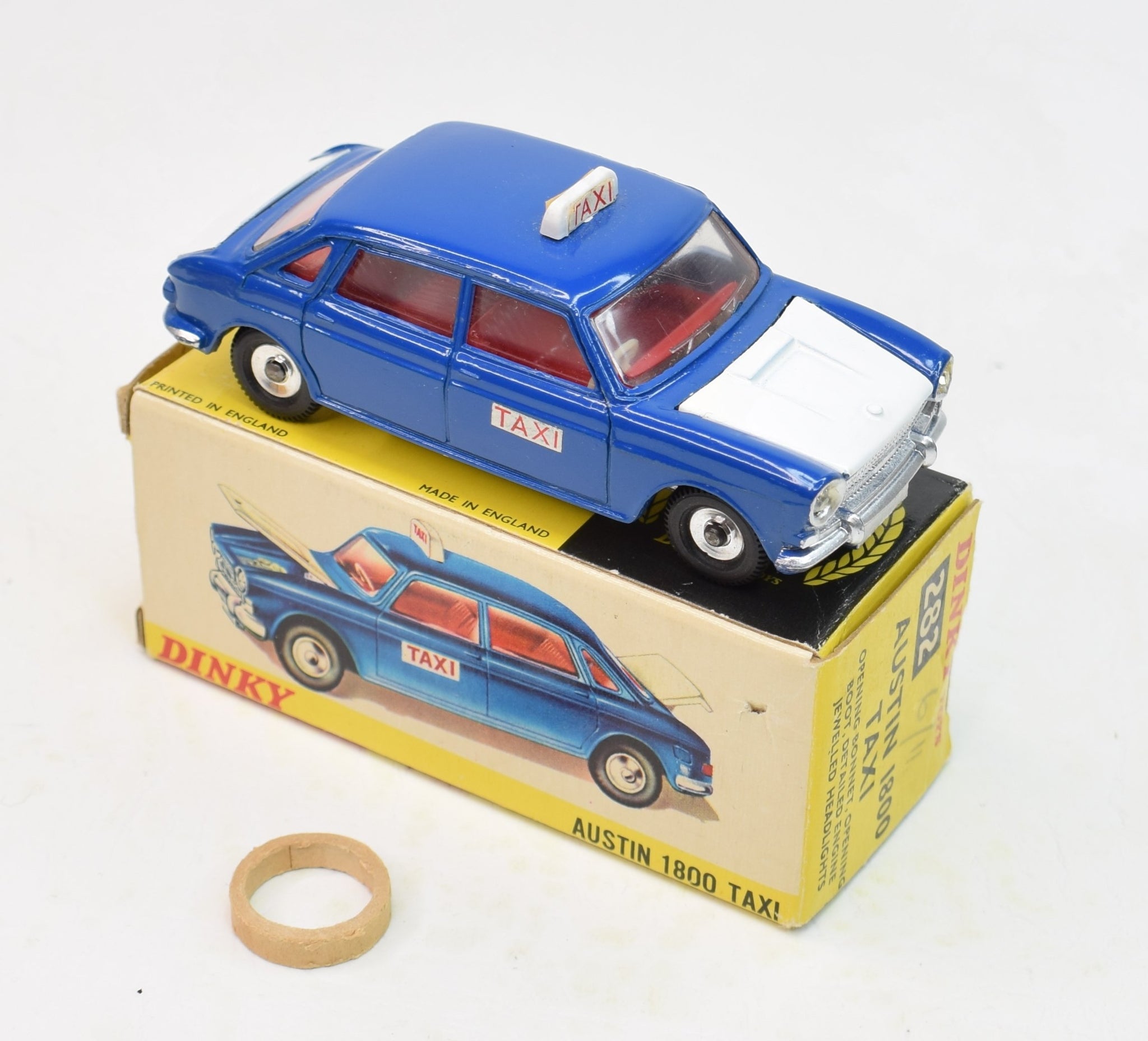 Dinky toy 282 Austin 1800 Taxi Very Near Mint/Boxed 'Cotswold 