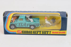 Corgi toys Gift set 7 Daktari Virtually Mint/Boxed 'Harrier' Collection (6 point Whizzwheels)