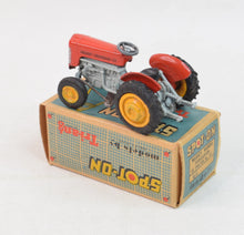 Spot-on 137 Massey-Ferguson Tractor Very Near Mint/Boxed (Red wheel arches)