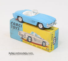 Corgi toys 303 Mercedes-Benz 300sl Roadster Virtually Mint/Boxed