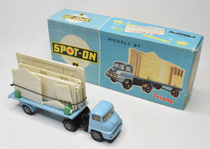Spot-on 111A/0G Thames Trader with Garage kit Very Near Mint/Boxed